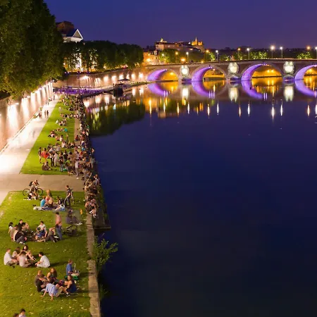 Le Lanternier - Hypercentre Les Quais - Netflix * Tolosa